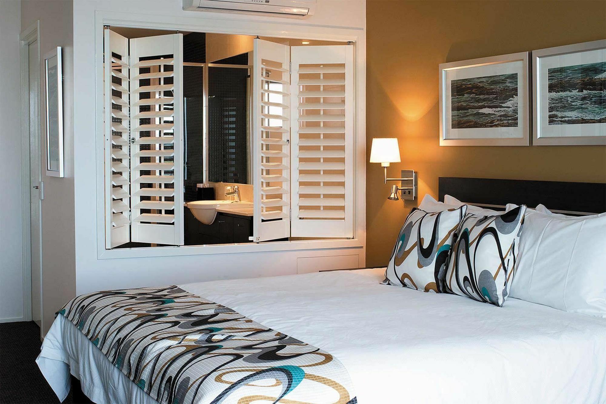 Ramada Hotel & Suites By Wyndham Ballina Byron Room photo